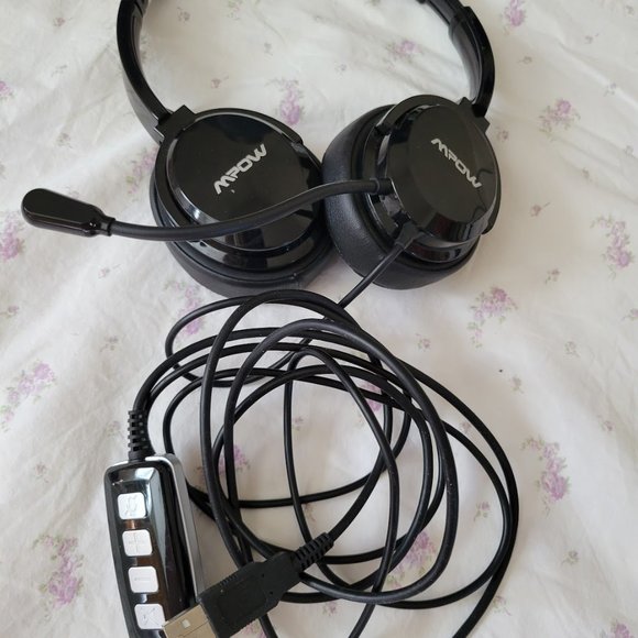 MPOW Foldable USB Computer Headphones over Ear - Picture 2 of 4